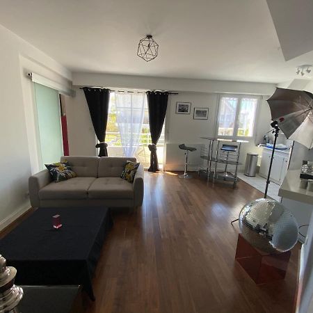 Charmant Appartement En Bord De Cher サン・タヴェルタン エクステリア 写真